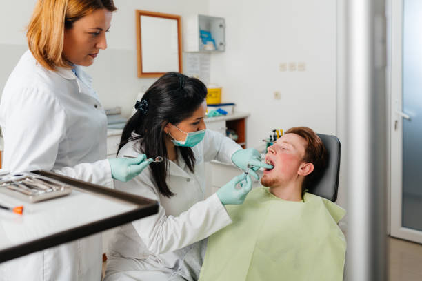 Best Emergency Cosmetic Dentistry in Las Flores, CA